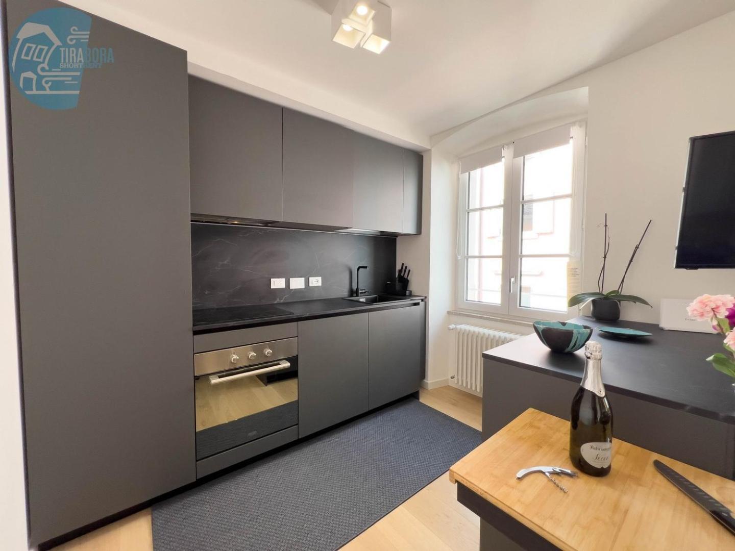 Apartament Corridoni 3C Tirabora Short Rent Triest Zewnętrze zdjęcie